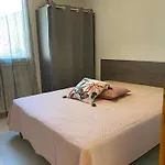 Confortable A De 60 M² Aigues-Mortes