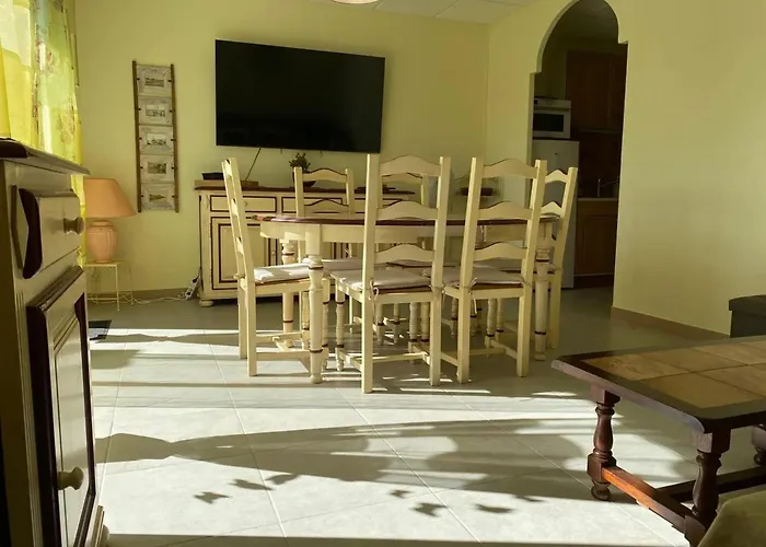 Confortable à De 60 M² Apartamento Aigues-Mortes